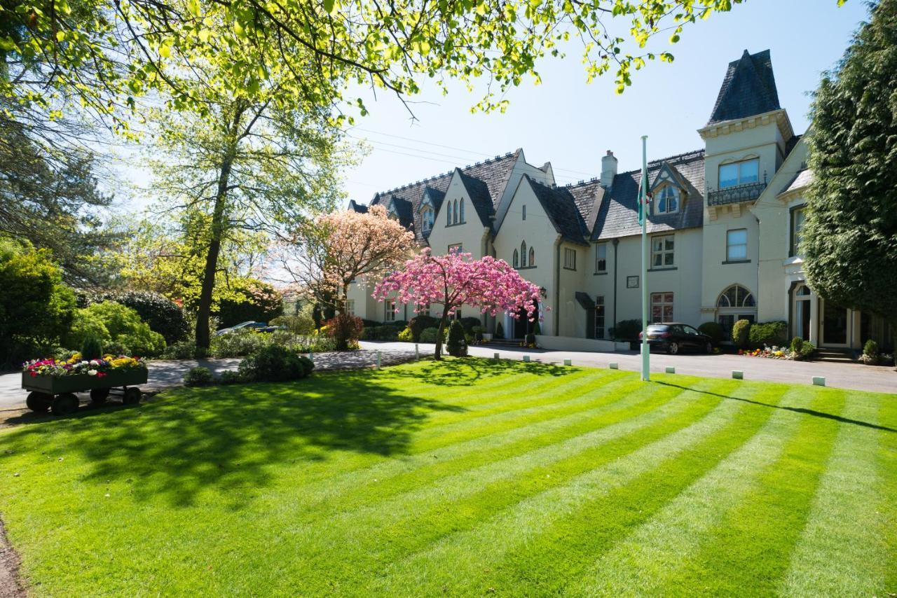 Glen-Yr-Afon House Hotel Usk Exterior photo